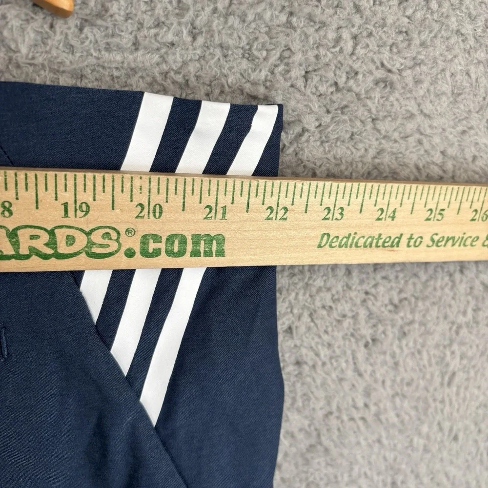 Adidas Ultimate 365 3 Stripe Short Mens Size 42 Navy Golf Casual Pockets Stretch